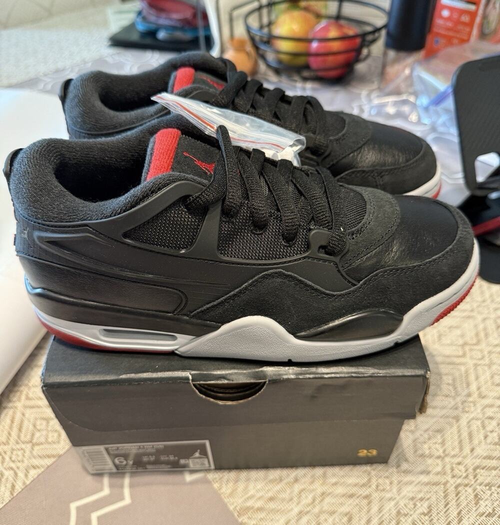 Jordan Air Jordan 4 RM (GS) Low Top Black/Red/Gray Kids 6Y FQ7938-061